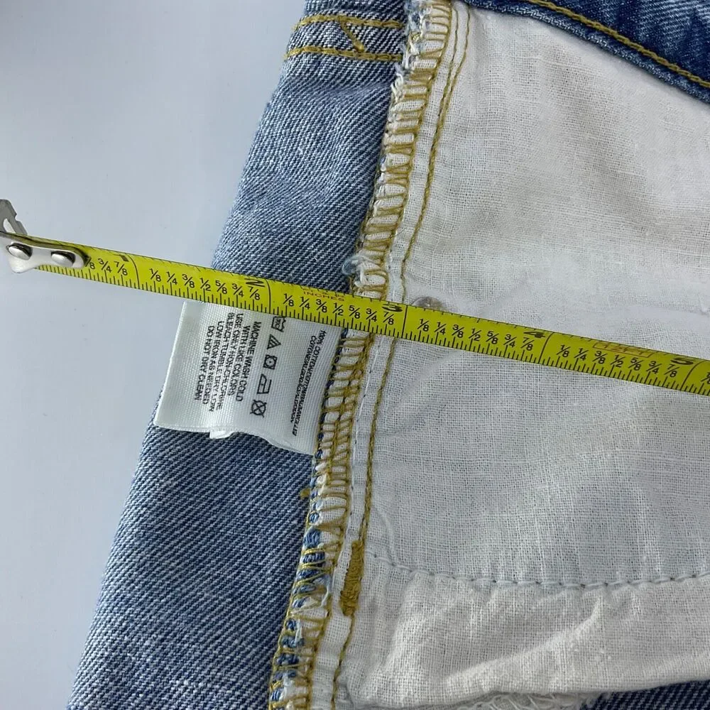 Free People shorts women’s 5 pocket lace trim women’s Distressed Denim Size 26